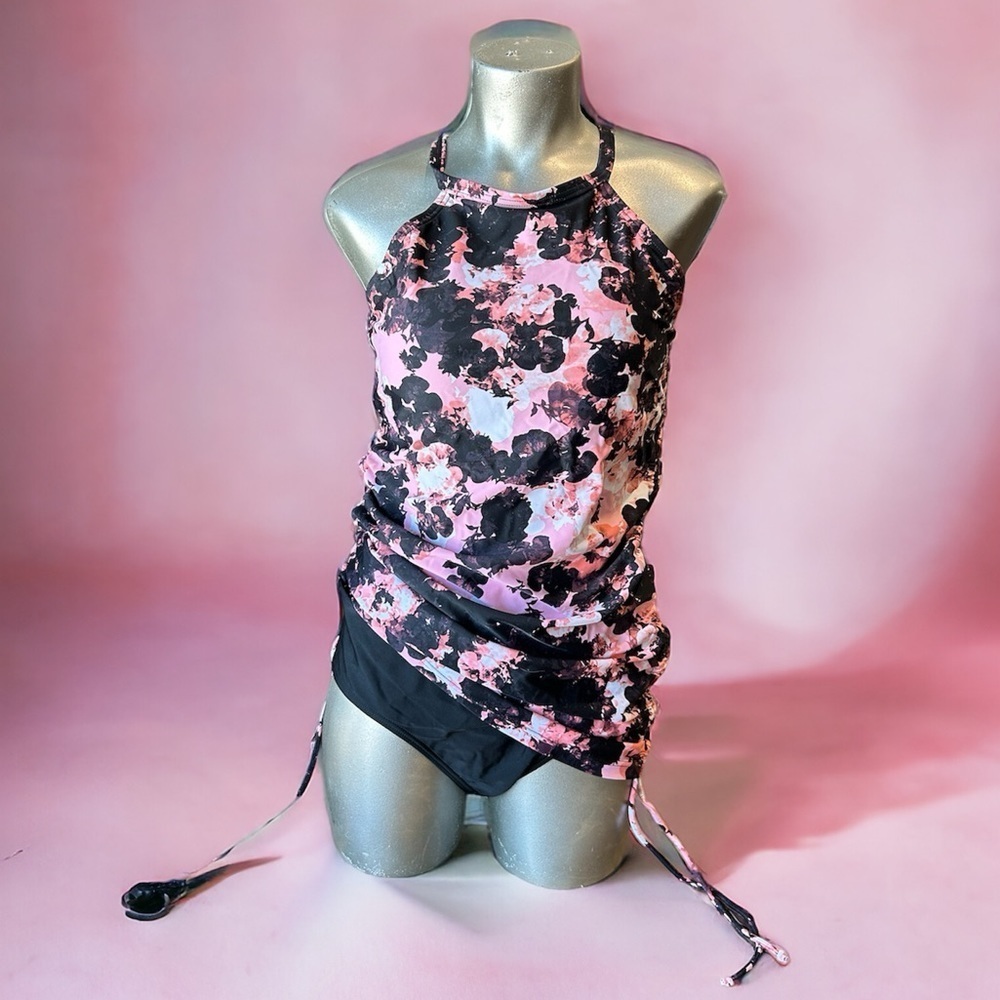 NWOT Swimsuit